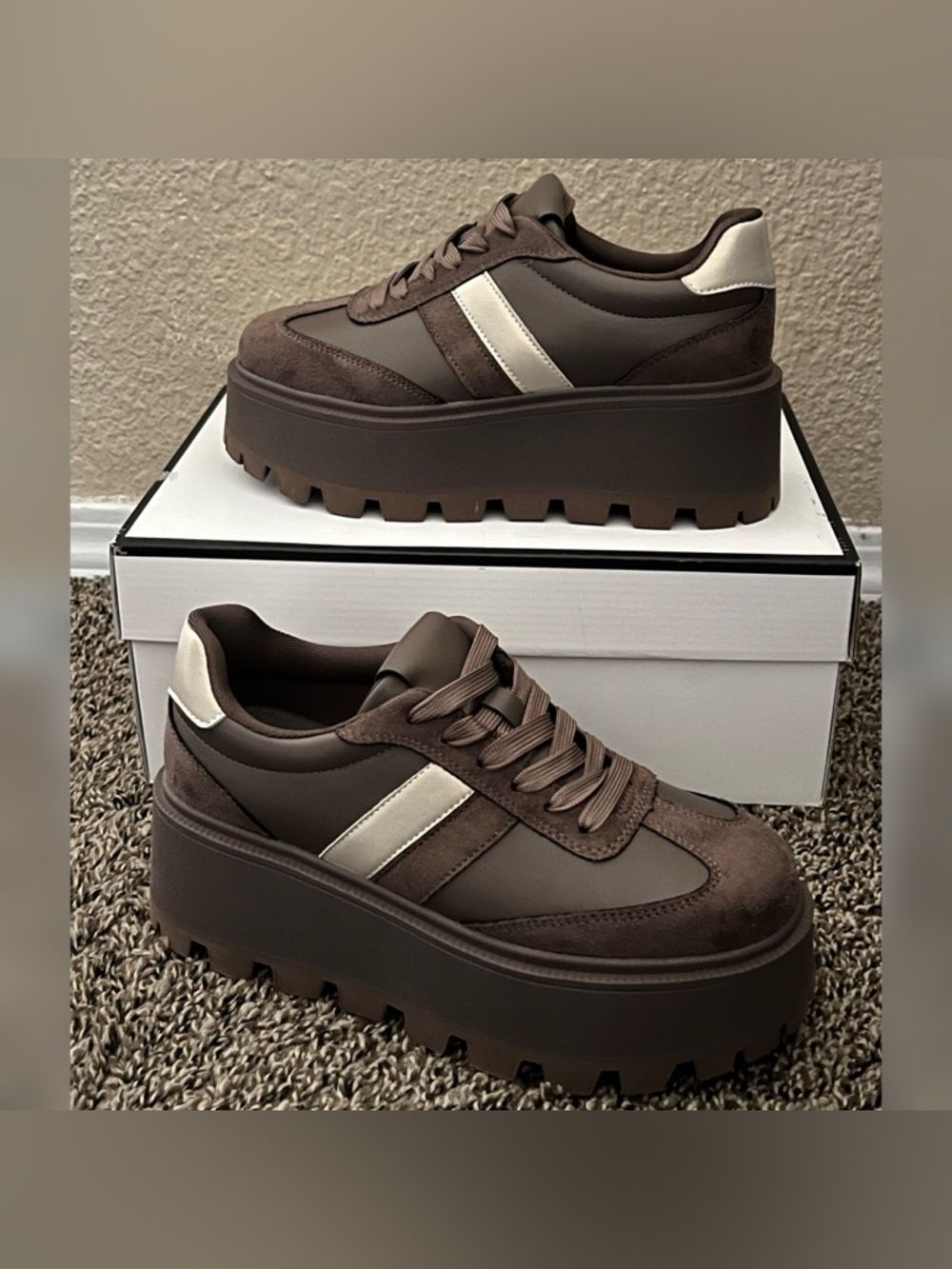 Steve Madden Women's Fayee Platform Brown Color Fashion Sneaker Size- 8